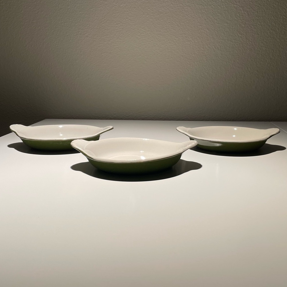 Vtg Hall Green White 6" Small Casserole Dish Set Of 3 Plant Saucer Lugged Dishes